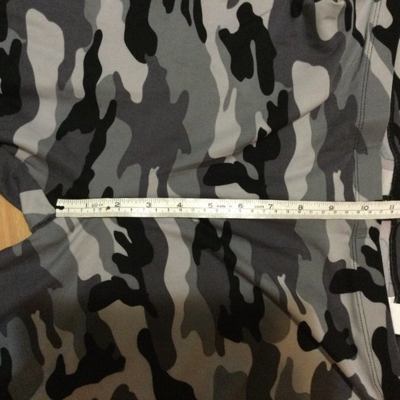 SWS Gray Camo Soft Leggings XL NWT - Picture 11 of 13